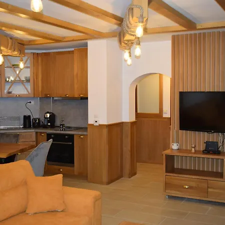 супер луксозен в Winslow *