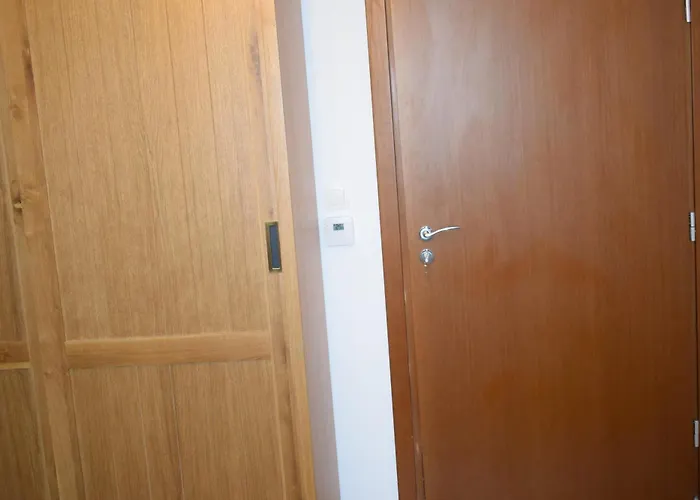 супер луксозен в Winslow Lejlighed